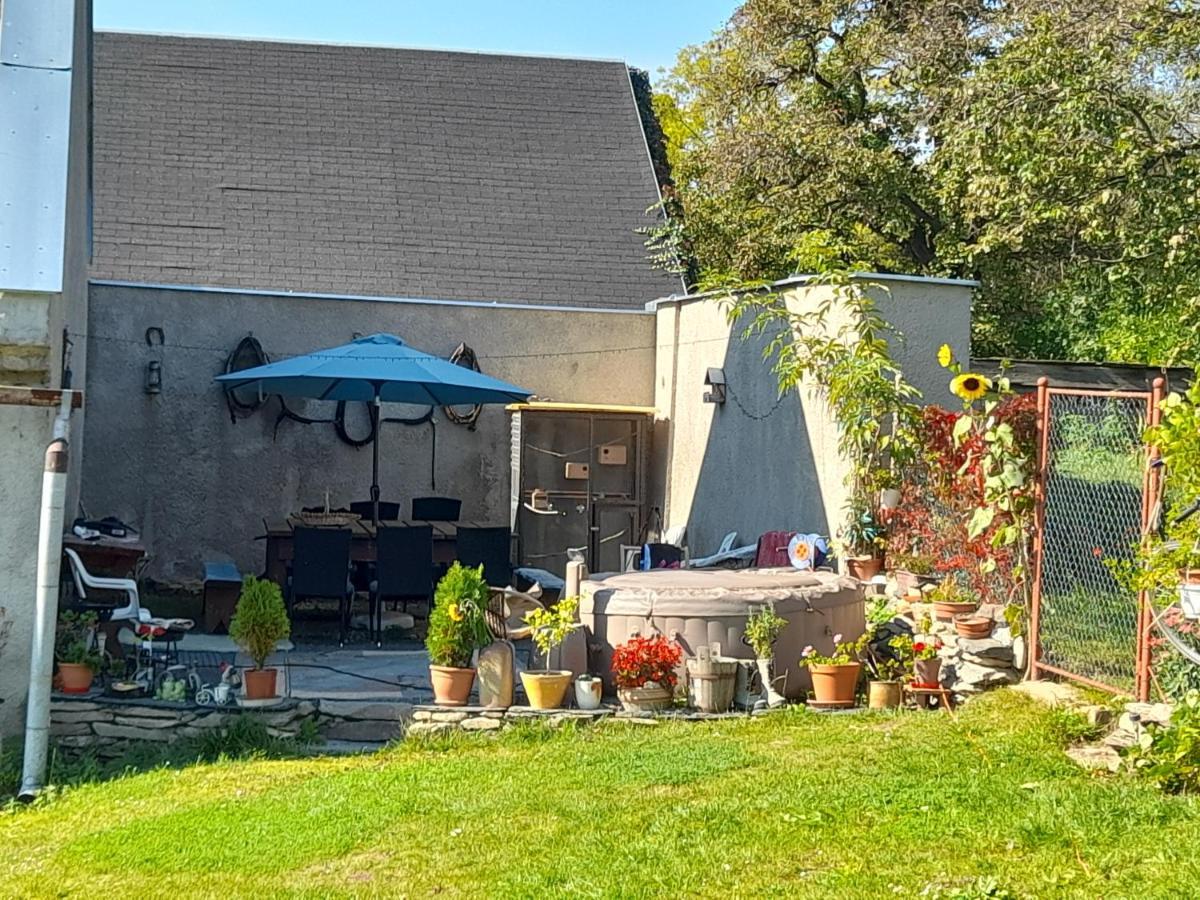 Ubytovani U Machalu Villa Leskovec Nad Moravici Buitenkant foto
